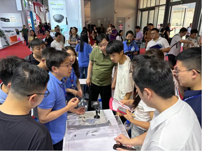 纯锂新能源：纯锂第一代固态电池量产落地 全场景方案发布(图2)